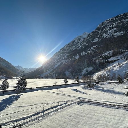 Panorama Apartment For 2 Near Zermatt With Parking! Täsch Zewnętrze zdjęcie