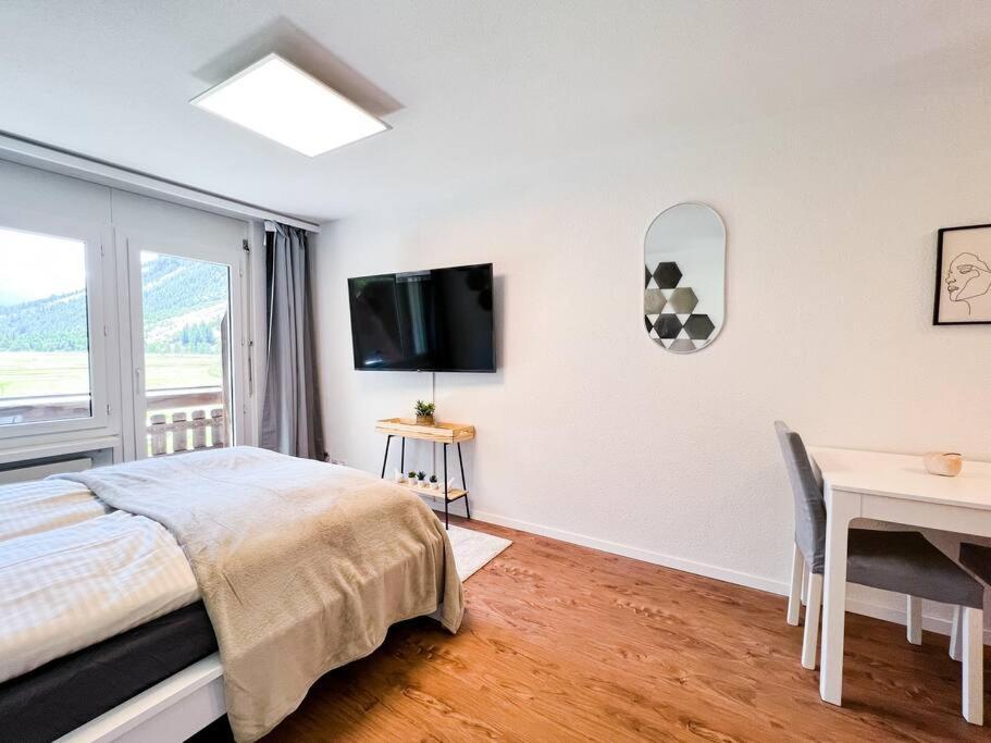 Panorama Apartment For 2 Near Zermatt With Parking! Täsch Zewnętrze zdjęcie