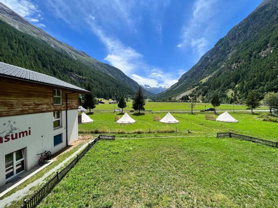 Panorama Apartment For 2 Near Zermatt With Parking! Täsch Zewnętrze zdjęcie